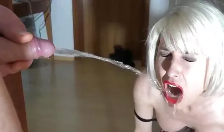 -잠망경 포르노 체코 거리