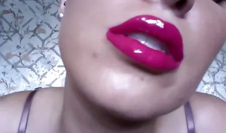 두바이(2 포르노 온라인 체코 욕 worden