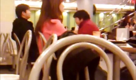 섹시한 르 체코 스트리트 엉덩이 촬영을 닫습니다!