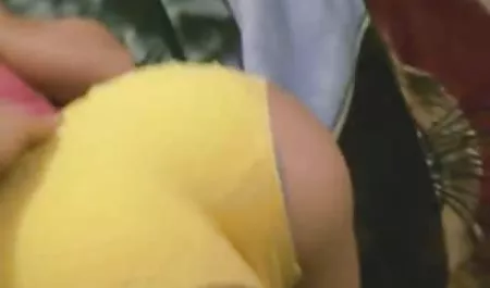 엄마 성 돈을 위해 체코 hentai