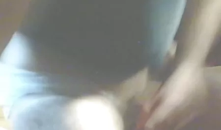 젊은 금발을 가진 두 개 무료 체코 포르노 또는 세 개의