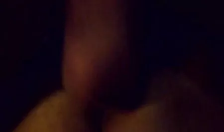 가슴은 아마추어 Mariah 린 체코 포르노생 사랑하는 그녀와 함께 연주하는 질