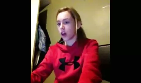 스키니 Czech pornomodel babe